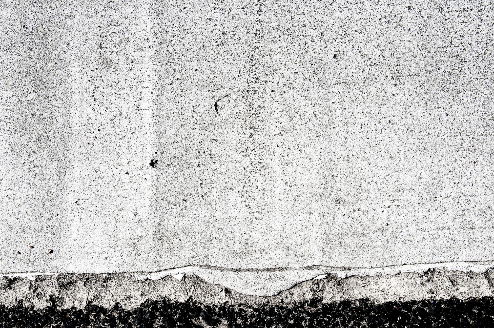 Road markings
